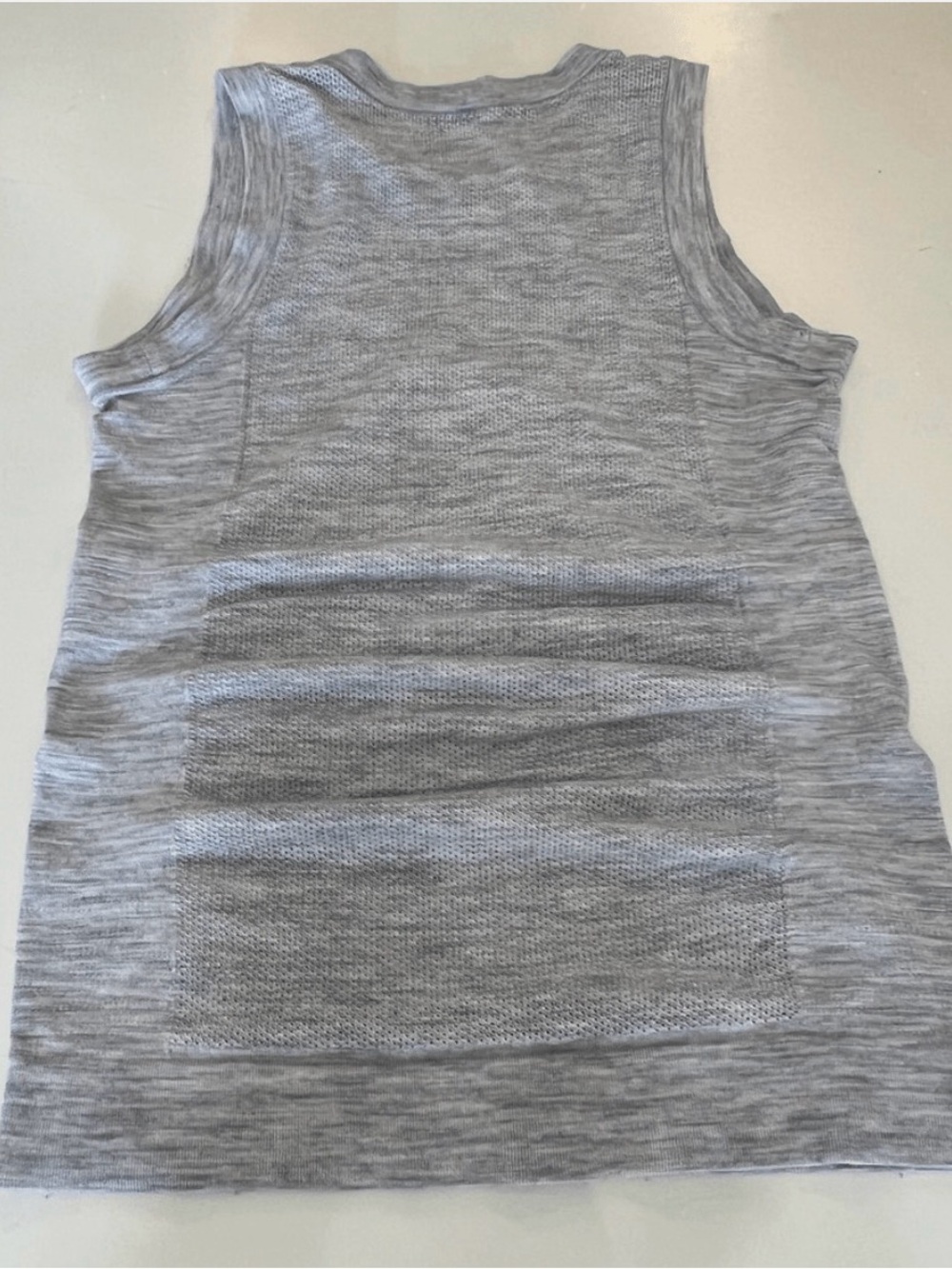Athleta Woman’s Wool Blend Seamless Foresthill Accent Tank Top Size Small NWOT - Picture 2 of 5